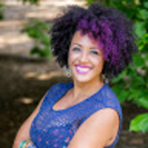 Meet your Posher, Chloe